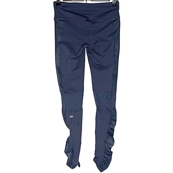 ALO Yoga Runway Ruched Paneled Performance Legging Pant in Ombré Blue - Picture 6 of 7